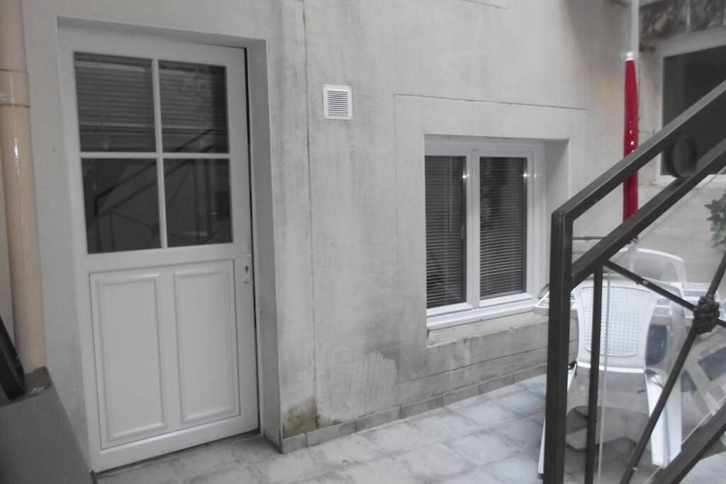 Bagnols Sur Ceze - Superbe Studio De Caractere Bagnols-sur-Ceze Exterior photo